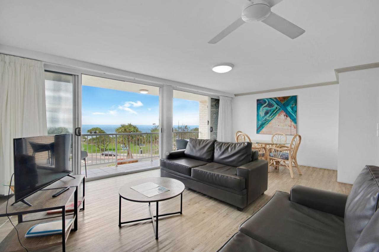 Capeview Apartments - Right On Kings Beach Caloundra Exterior photo